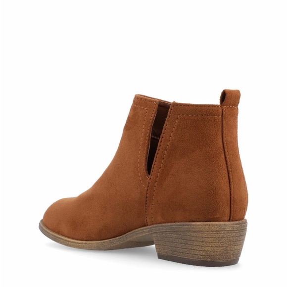 NWT Journee Collection Rimi Booties - Picture 3 of 8